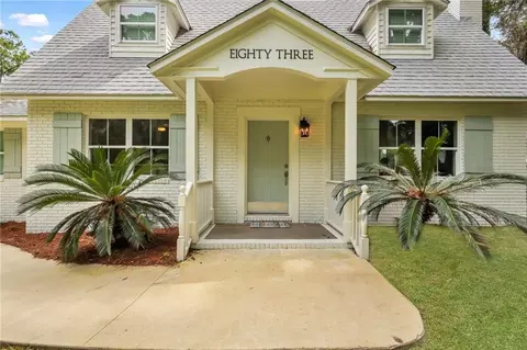 83 Marsh Oak Dr, Brunswick, GA 31525