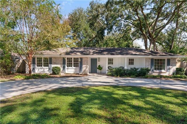 121 Asbury St, Saint Simons Island, GA 31522