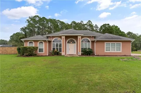 165 Lakes Dr, Brunswick, GA 31523