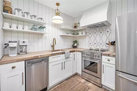 850 Mallery St #K4, Saint Simons Island, GA 31522