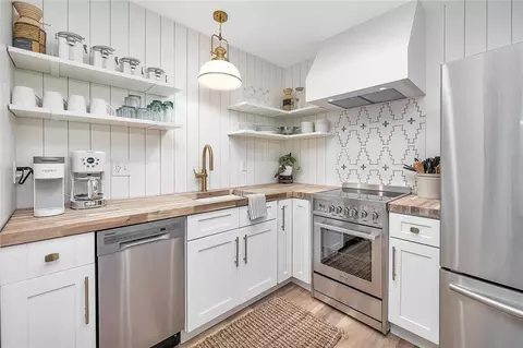 850 Mallery St #K4, Saint Simons Island, GA 31522