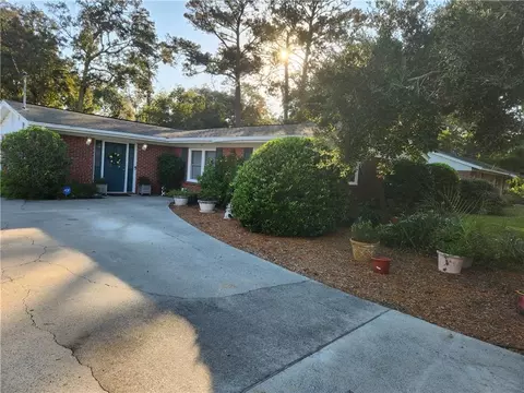 630 Dellwood Ave, Saint Simons Island, GA 31522