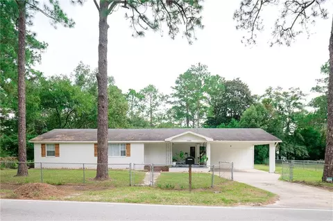 1301 Morningside Dr, Waycross, GA 31501