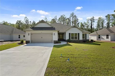 411 Country Walk Cir, Brunswick, GA 31525