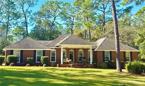 1621 Seminole Springs Rd, Waycross, GA 31501