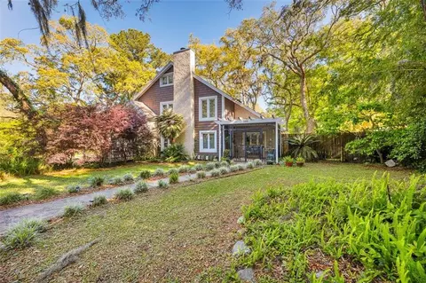 308 Reynoso Ave, Saint Simons Island, GA 31522