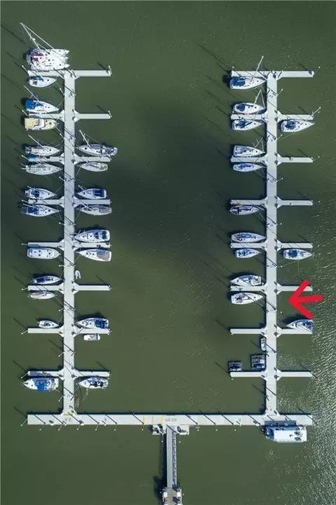 100 Marina Dr #A-7, Saint Simons Island, GA 31522