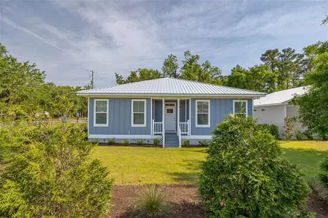 500 Ridge Rd, Darien, GA 31305