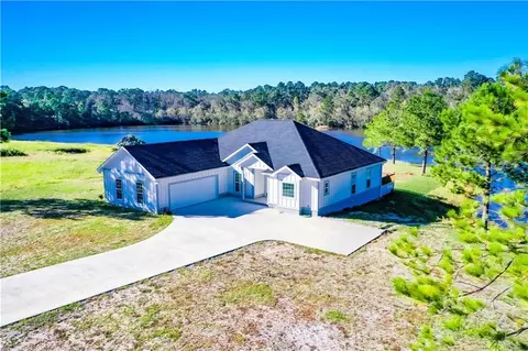 2632 Alton Cir, Waycross, GA 31501