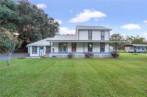 1099 Wallace Dr NE, Townsend, GA 31331