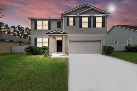 224 Waters Edge Dr, Kingsland, GA 31548