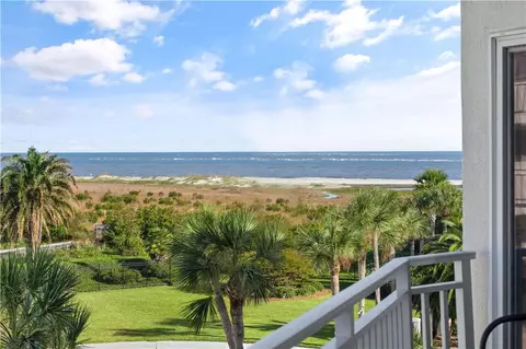 1440 Ocean Blvd #308, Saint Simons Island, GA 31522