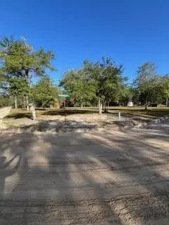 183 Oak Woodlands Dr, Hortense, GA 31543