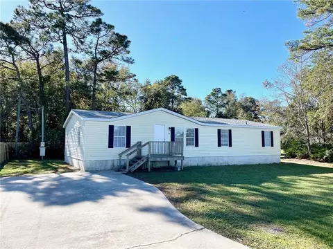 118 Dufour Rd, Saint Marys, GA 31558