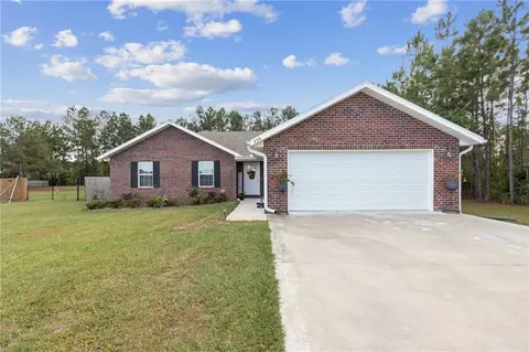 235 Windward Way Dr, Folkston, GA 31537