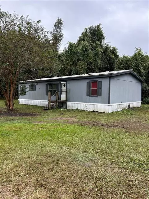 117 Fawcett Dr, Brunswick, GA 31525