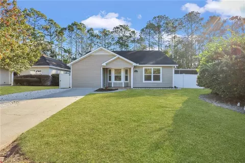 416 Diamondback Dr, Brunswick, GA 31525