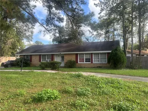 2906 Redwood St, Brunswick, GA 31520