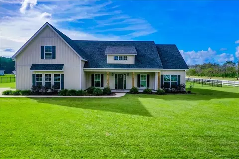 1514 Plantation Cir, Blackshear, GA 31516