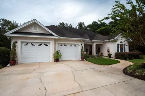 207 Laurel Landing Blvd, Kingsland, GA 31548