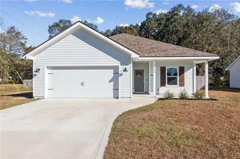 206 Liz Moody Blvd, Saint Marys, GA 31558