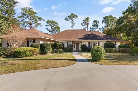 127 Pine Vly, Saint Simons Island, GA 31522