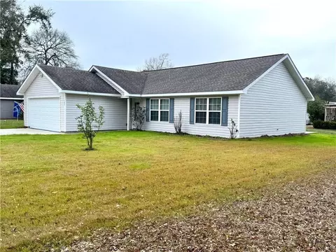 185 Callie Cir, Brunswick, GA 31523