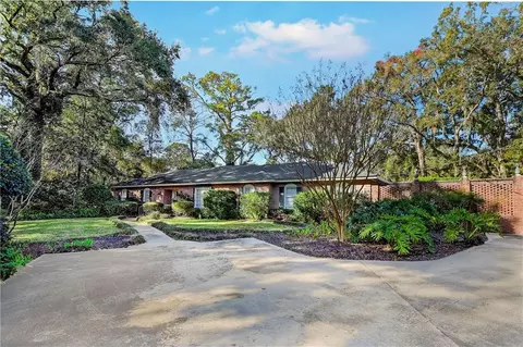 101 Palm Dr, Saint Simons Island, GA 31522