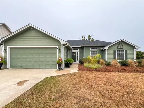 306 Victorias Cir, Saint Marys, GA 31558