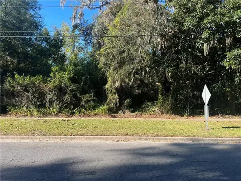 2221 Albany St, Brunswick, GA 31520