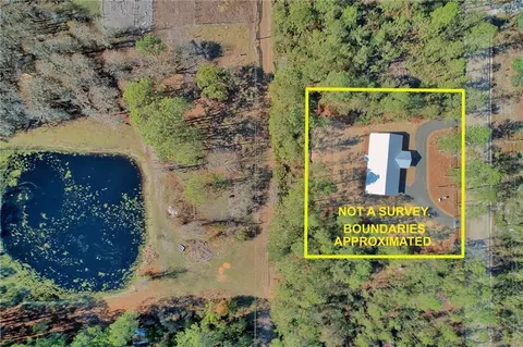 221 Rogers Rd, Waynesville, GA 31566