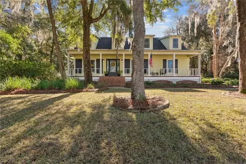 329 Little Satilla Trl, Waverly, GA 31565