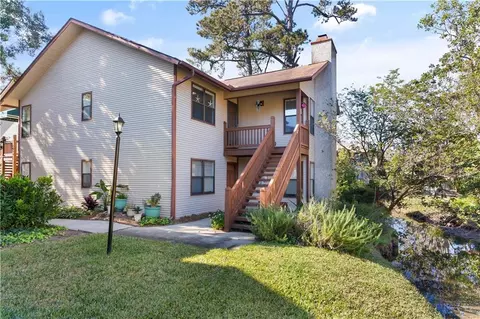 308 Harbour Oaks Drive Dr #308, Saint Simons Island, GA 31522