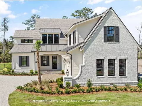 21 Fred Dr, Saint Simons Island, GA 31522