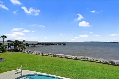 100 Floyd St #203, Saint Simons Island, GA 31522