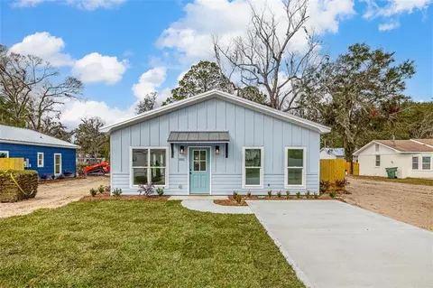 1011 Elbert St, Darien, GA 31305