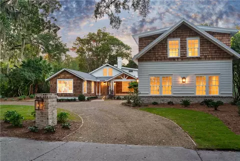 11719 Old Demere Rd, Saint Simons Island, GA 31522