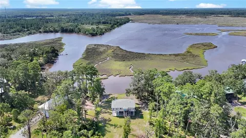 1237 River Plantation Pl NE, Townsend, GA 31331