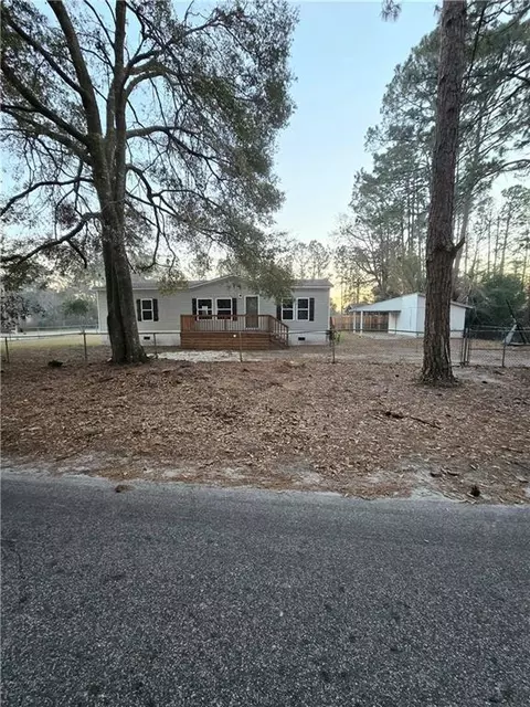 1089 Canal St SE, Darien, GA 31305