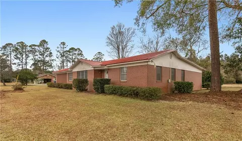 13221 W Cleveland St, Nahunta, GA 31553