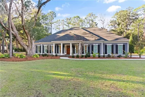 143 Hampton Point Dr, Saint Simons Island, GA 31522