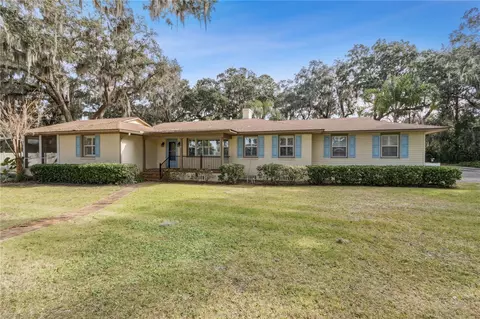 100 Holly Oak Dr, Saint Marys, GA 31558