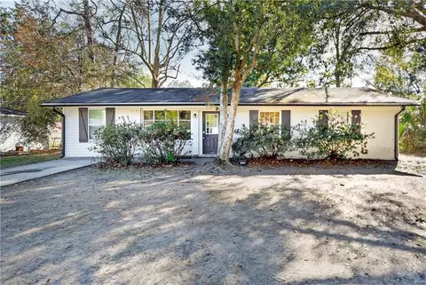 132 Yorktown Dr, Brunswick, GA 31525