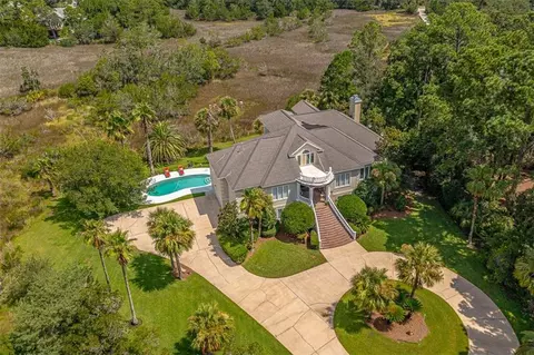 104 Marsh-point Ln, Saint Simons Island, GA 31522