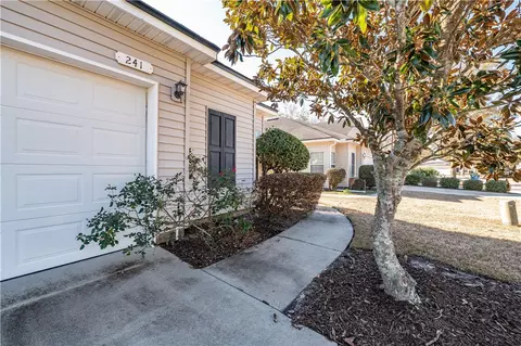 241 Callie Cir, Brunswick, GA 31523