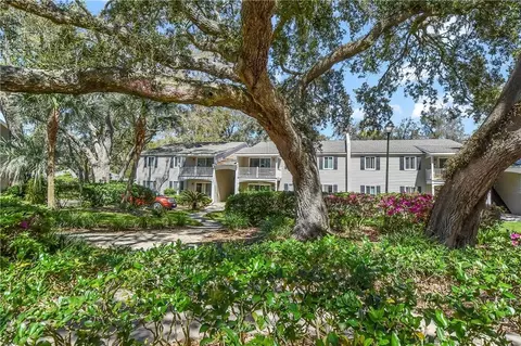 850 Mallery St #16L, Saint Simons Island, GA 31522