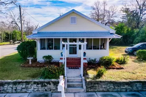 1501 Brunel St, Waycross, GA 31501