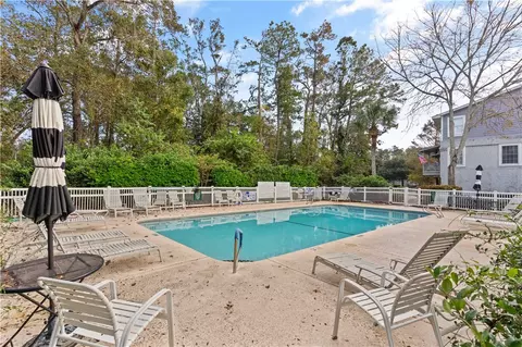 200 Salt Air Dr #141, Saint Simons Island, GA 31522