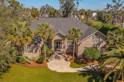 125 Riverwalk Dr, Brunswick, GA 31523