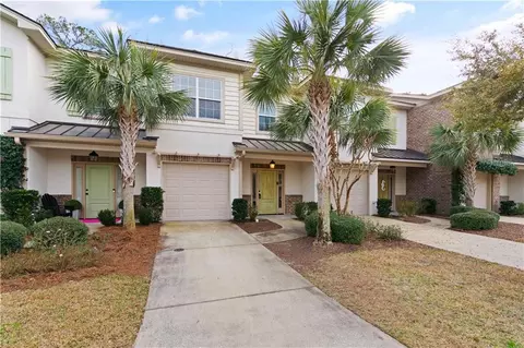 1407 Reserve Ct, Saint Simons Island, GA 31522